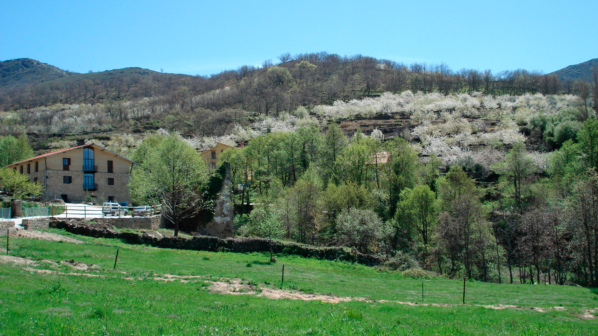 09_Casas-del-Monte_via_verde