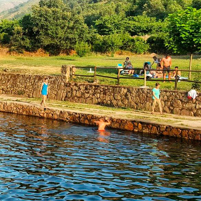 gargantilla_piscina