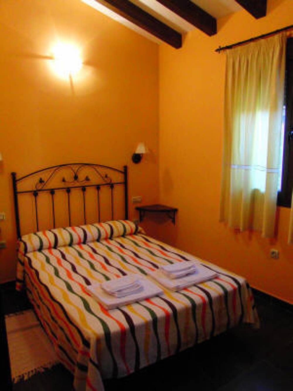 casa_rural_la_ondina_del_madrigal_3