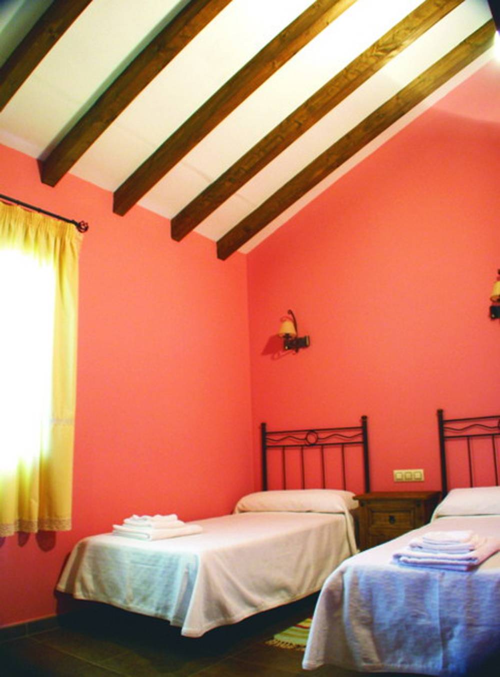 casa_rural_la_ondina_del_madrigal_4